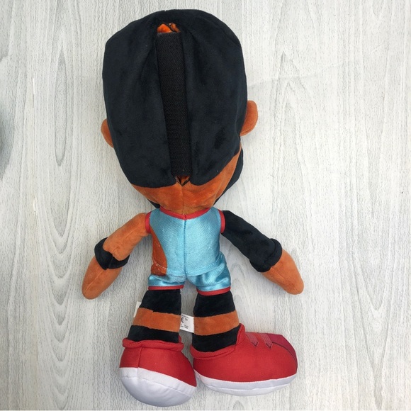 Space Jam A New Legacy LeBron James Tune Squad Plush Toy 15”- Reversible/EUC. - Picture 2 of 5